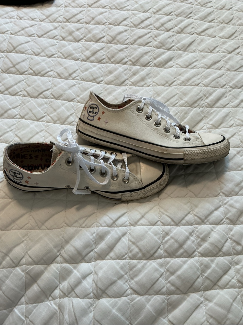 Converse Chuck Taylor All Star Low Mystic World size 7